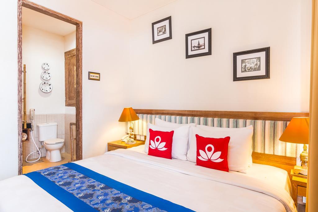 Zen Rooms Badung Nyangnyang Sari Кута Екстериор снимка