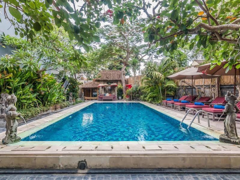 Zen Rooms Badung Nyangnyang Sari Кута Екстериор снимка